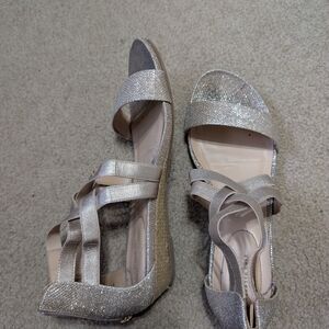 Reaction Kenneth Cole Glittering Silver Sandals